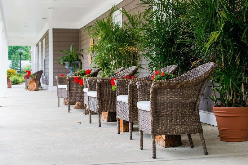 Bedford Village Inn Екстер'єр фото