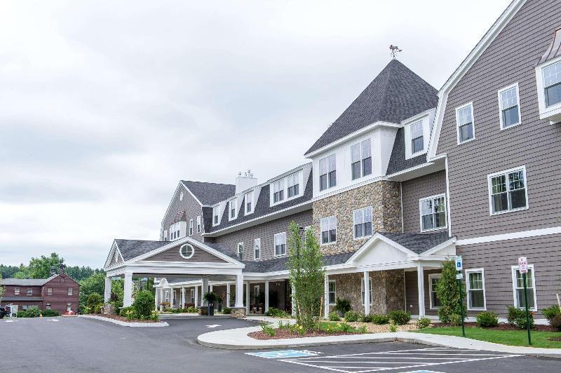 Bedford Village Inn Екстер'єр фото